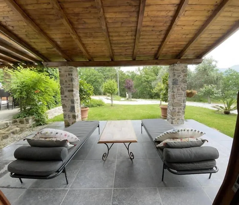 Villa Casale Del Pozzo-Villa With Pool - Fosdinovo In The Borgo Of Pulica Tendola Italy