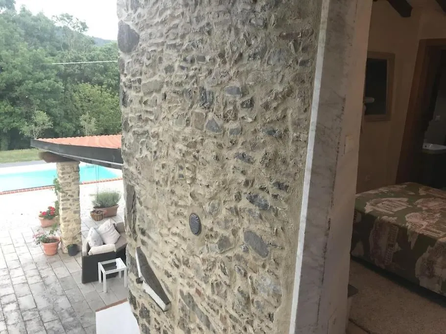 Willa Casale Del Pozzo-Villa With Pool - Fosdinovo In The Borgo Of Pulica Tendola